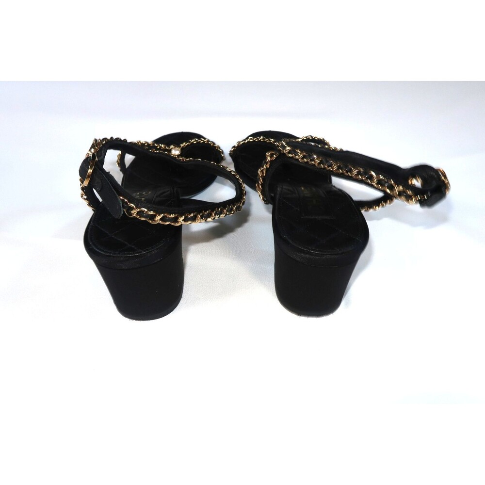 Chanel Black Lambskin Quilted Chain Sandals Pearl Heels T Strap 2022 Size 36 6 - Picture 7 of 13